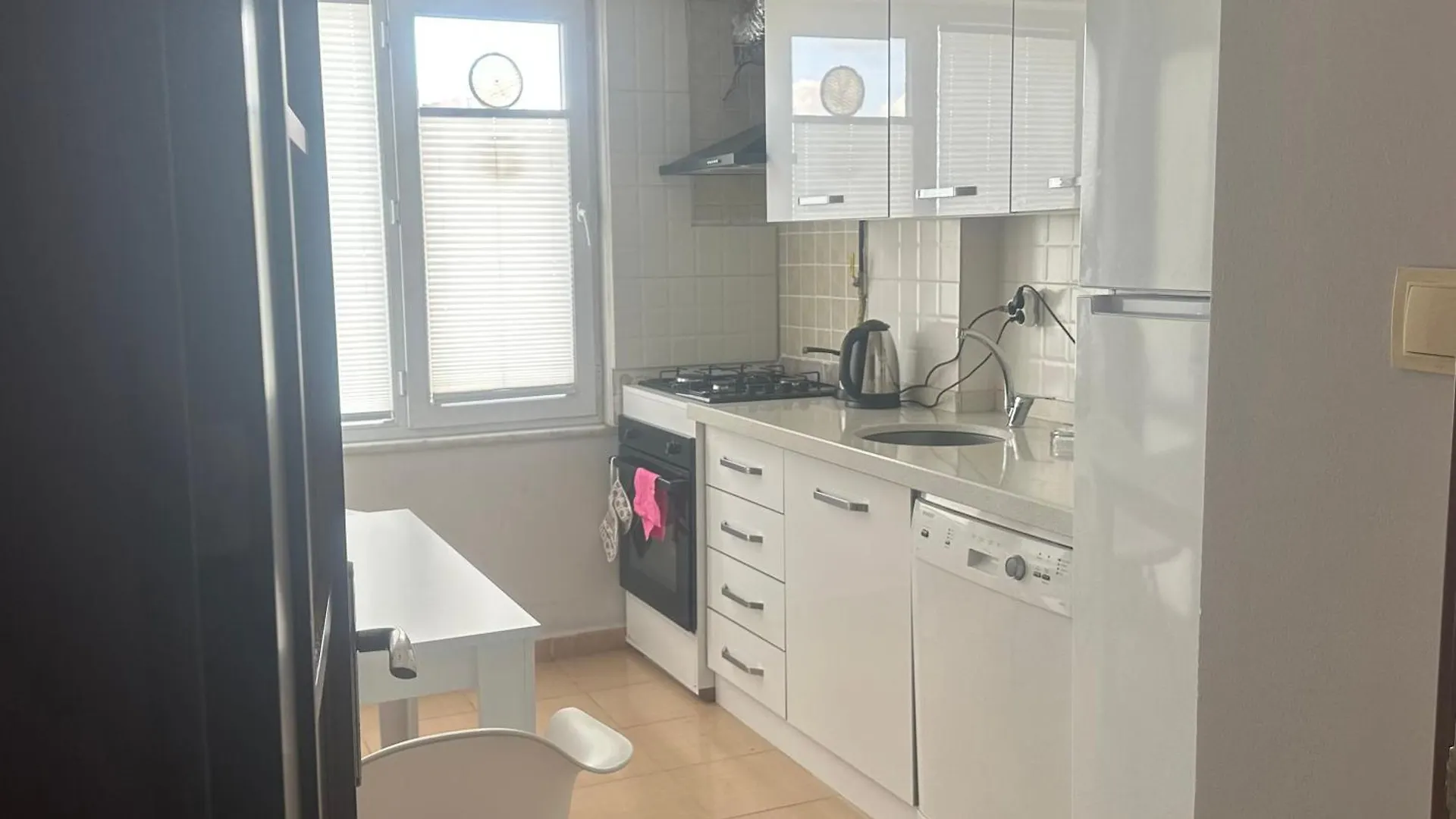 Istanbul Sabiha Gokcen 2 Plus 1 Near To Sabiha Gokcen Airport Apartment